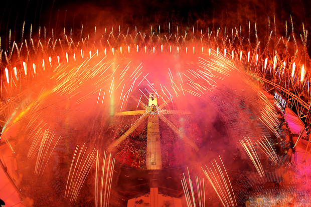 Олимпиада 2012 церемония закрытия салют